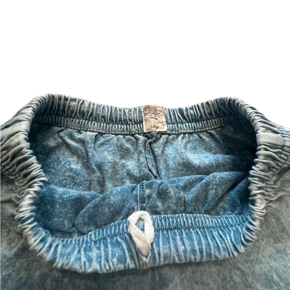 Vintage 80s Workout Shorts - Picture 5 of 5